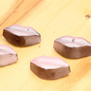 Moule à chocolat "lèvres" - 27 x 14 x 2,5 cm.